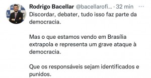 f9b8906a-dbef-4faf-9fbc-d8ac8602fc1c