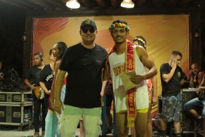 Rodrigo Florêncio, Secretário de Comunicação de SJB, ao lado do Garoto Verão SJB 2023, Lucas Gomes