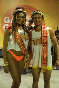 Carol Escafura e Lucas Gomes