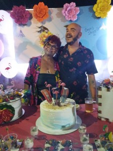 A querida Celia Lemos com o aniversariante Moisés Sagaz
