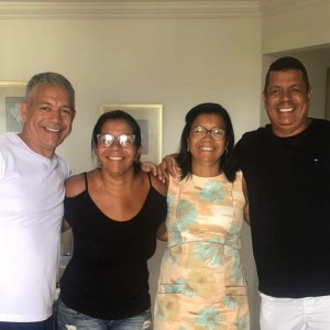 Família Félix Circulando Aqui no Espaço: Ronaldo, Cristiane, Cláudia e José Ricardo