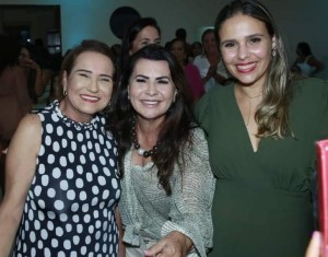 As queridas: Carla Machado, Sônia Pereira e Arleny Valdés