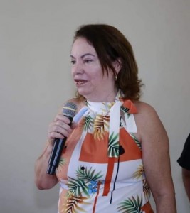 Parabéns para a amiga Alcina Amaral, que no último dia 01, completou 45 anos como Servidora Municipal
